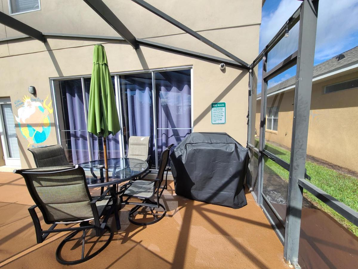 Triton Vacation Pool Near Holiday home *