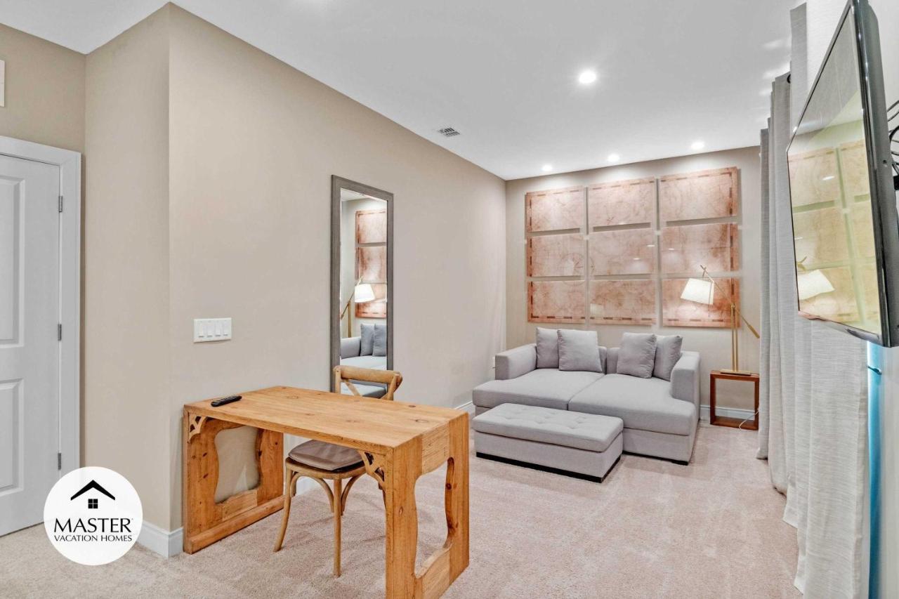 4 Bedrooms- 4,5 Bathrooms- Magic Village 7466 Bd Holiday home