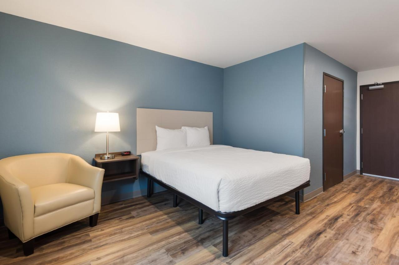 Hotel Woodspring I-4 & Convention Center