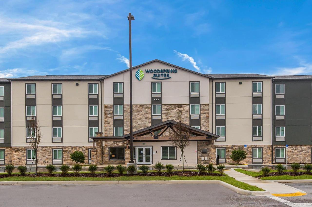 Hotel Woodspring I-4 & Convention Center