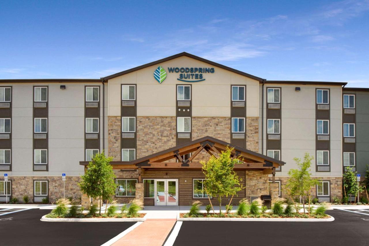 Hotel Woodspring I-4 & Convention Center 2*