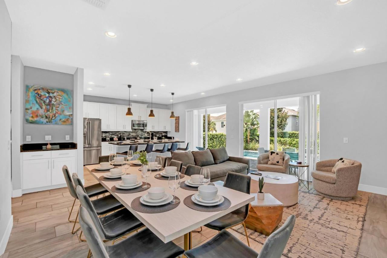 650 Lasso Drive Villa *