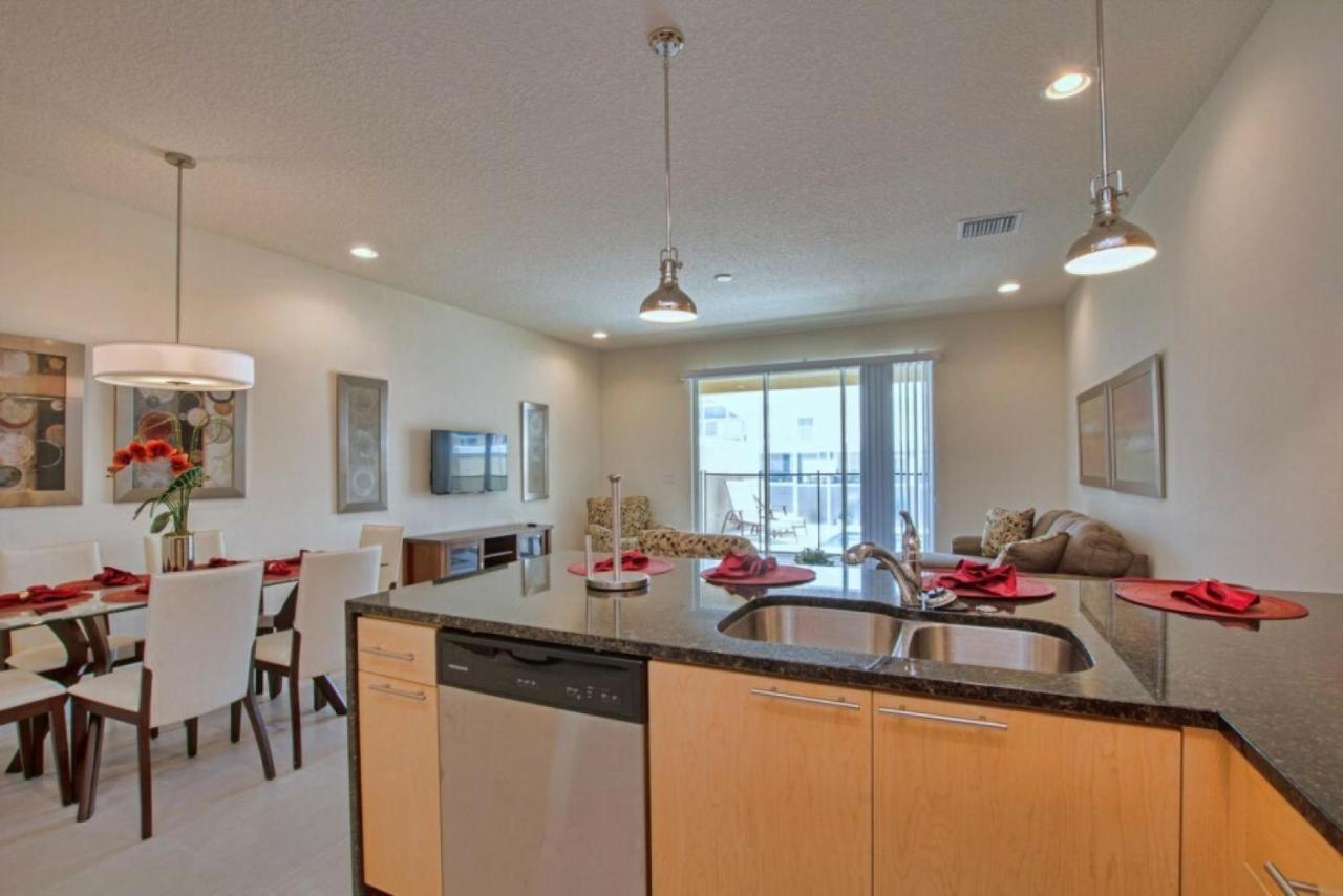 Serenity 3 Bedroom Vacation 1523 *