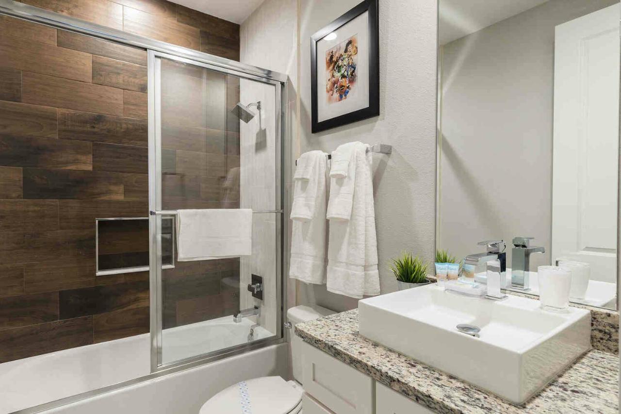 Holiday home 7590sd Perfect Cozy Townhome 15min-disney Parks Orlando