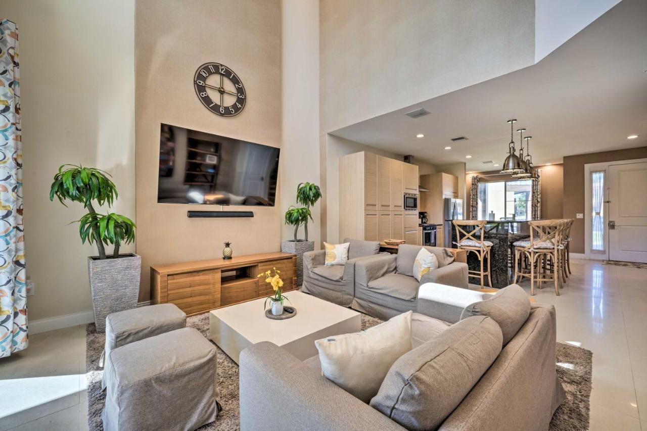 Upscale Townhome Close To Walt World! * Orlando