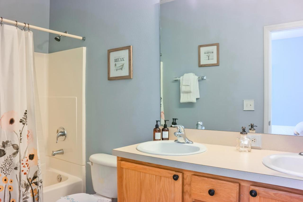 Peaceful 3-bedroom Retreat Orlando