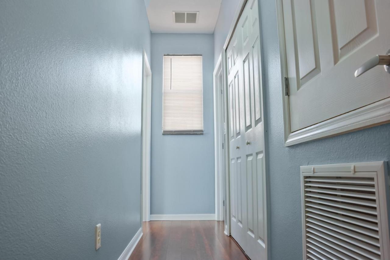 Peaceful 3-bedroom Retreat Orlando