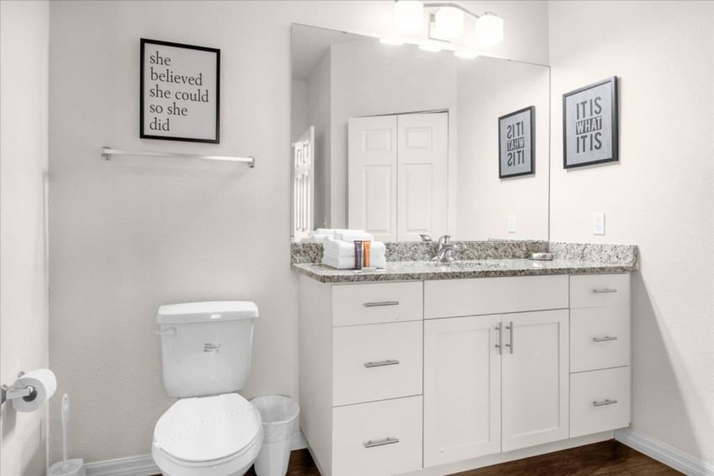 Holiday home 4 Bedrooms - 3 Bathrooms - Lucaya Village 21-101 Orlando