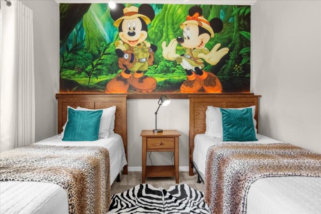 4 Bedrooms - 3 Bathrooms - Lucaya Village 21-101 Holiday home Orlando