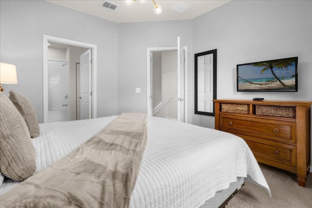 4 Bedrooms - 3 Bathrooms - Lucaya Village 21-101 Holiday home Orlando
