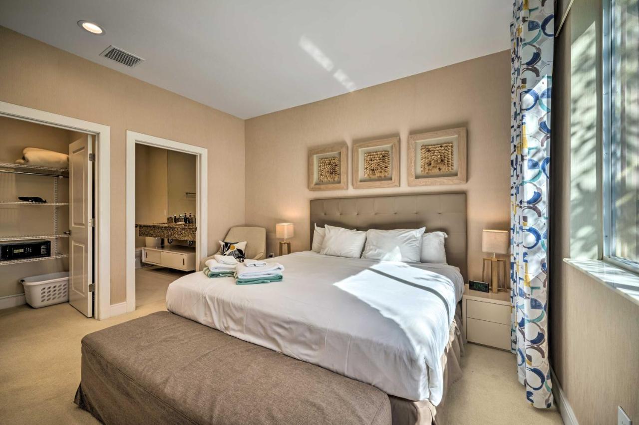 Upscale Townhome Close To Walt World! Holiday home Orlando
