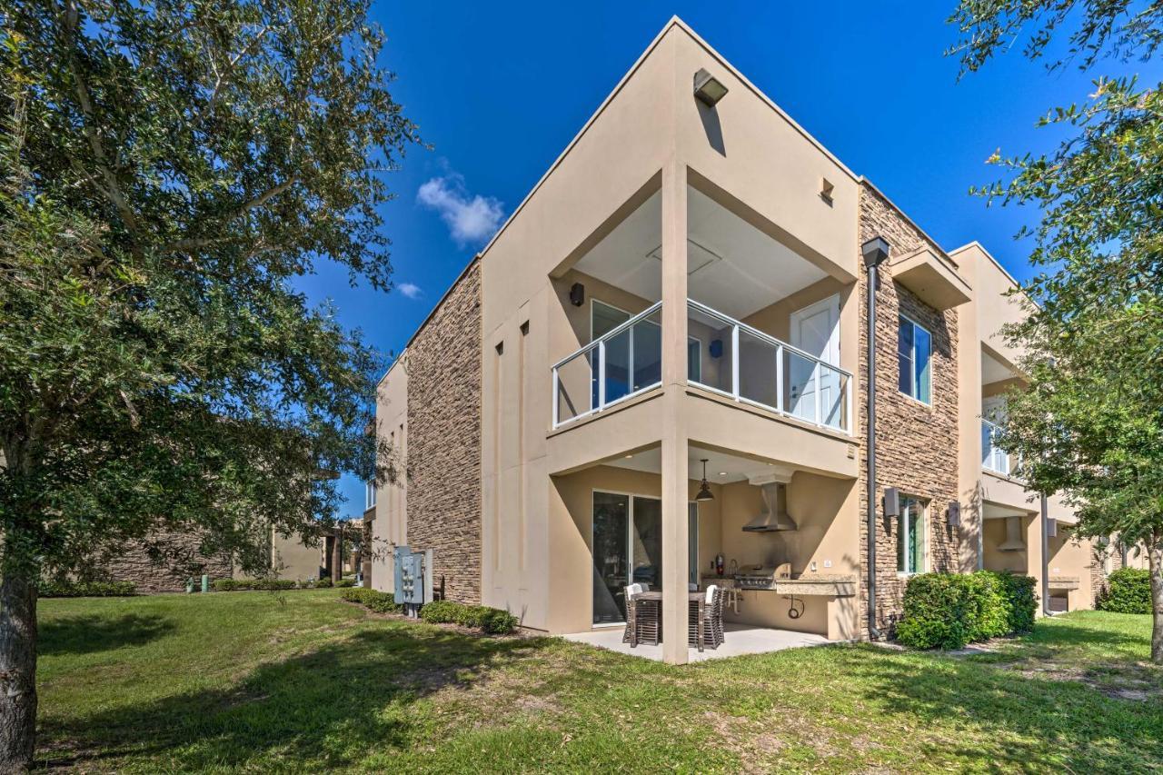 Upscale Townhome Close To Walt World!