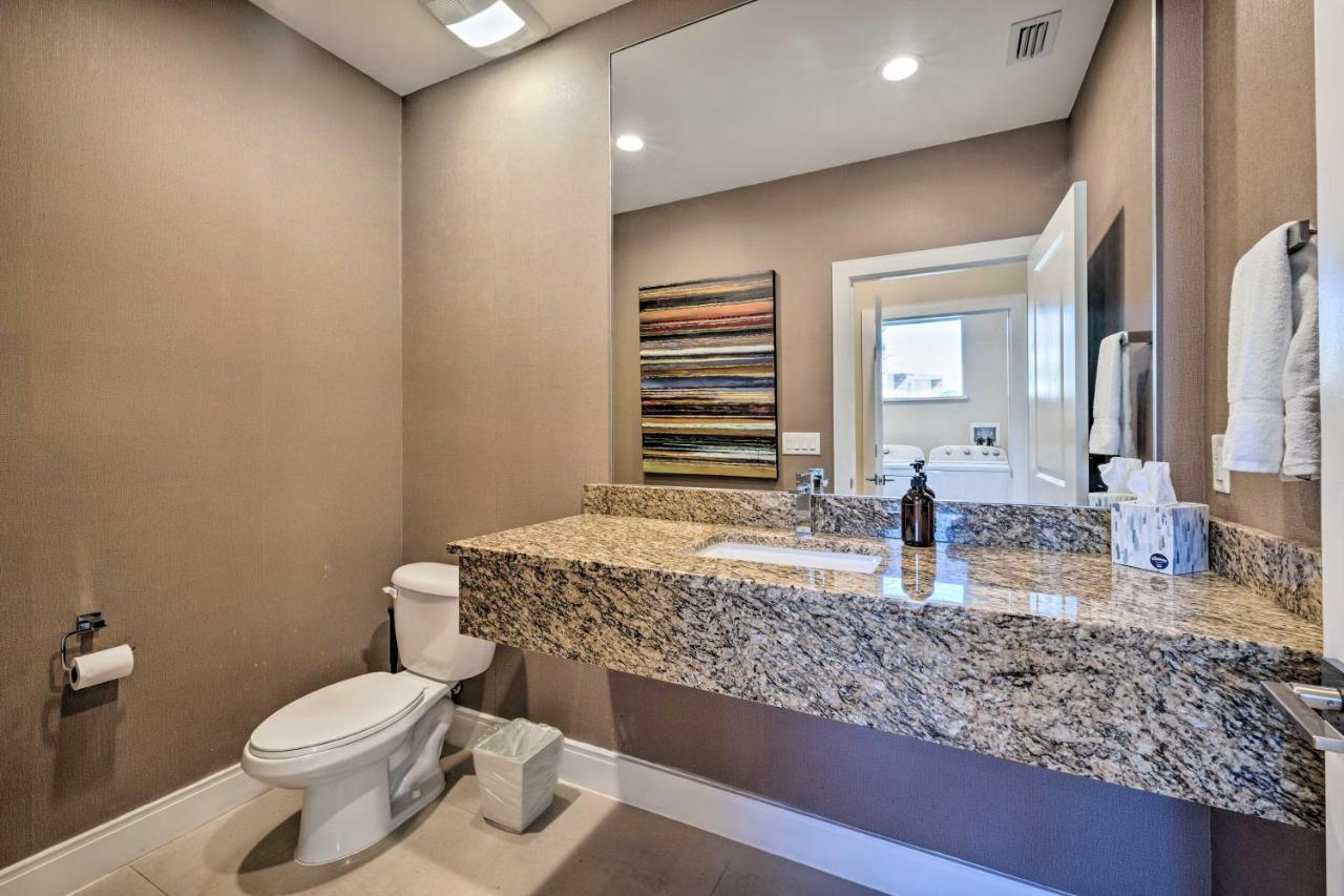 Holiday home Upscale Townhome Close To Walt World! *