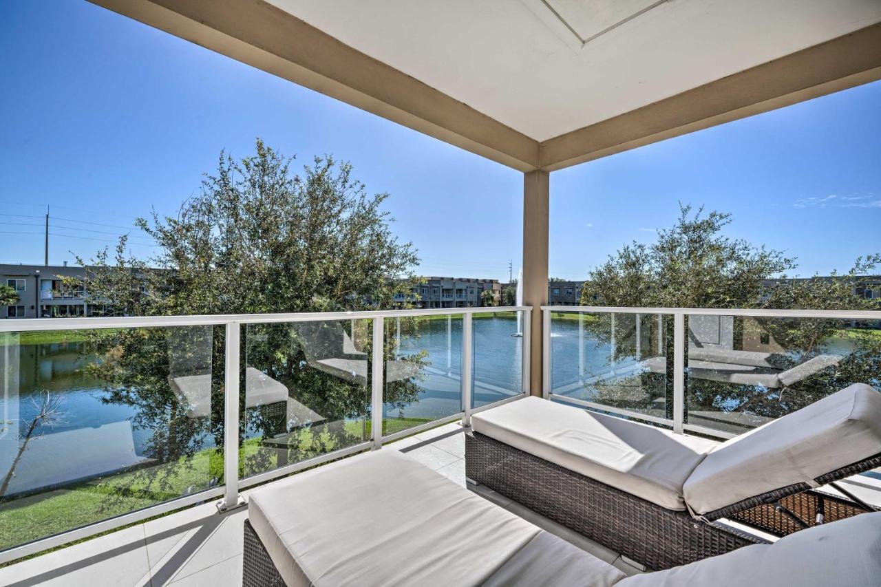 Upscale Townhome Close To Walt World!