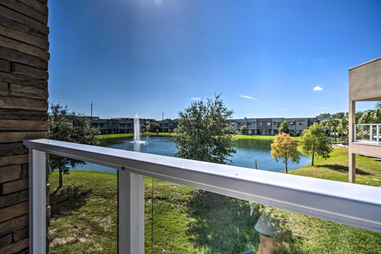 Upscale Townhome Close To Walt World! Holiday home