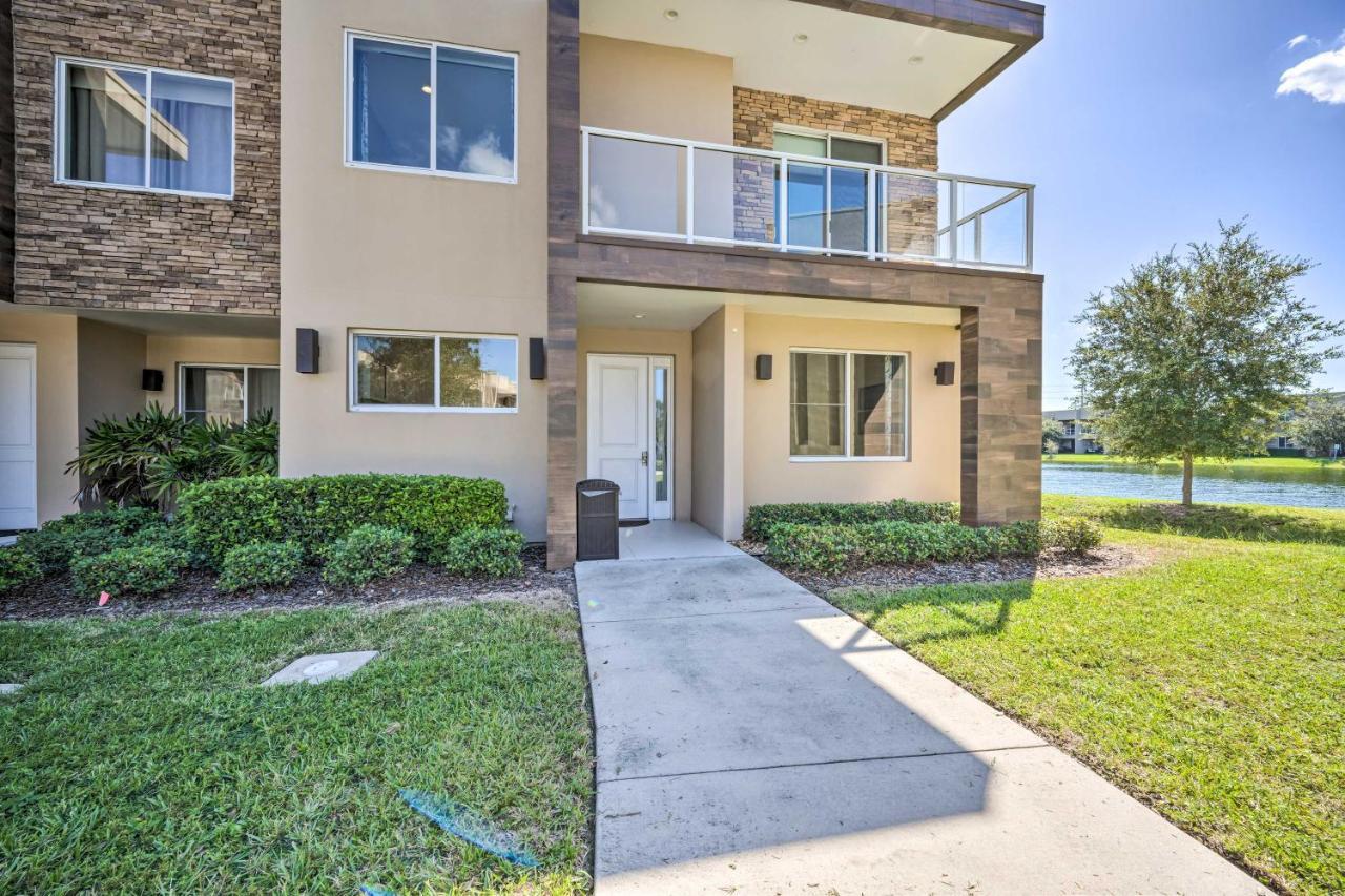 Holiday home Upscale Townhome Close To Walt World! *