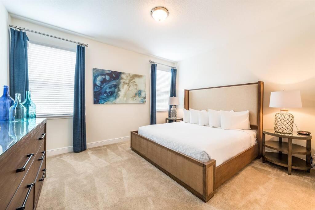 Holiday home 350-360 Large Family By