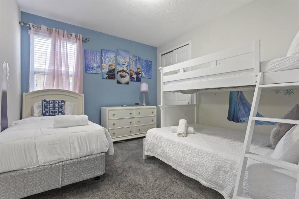 350-360 Large Family By * Orlando