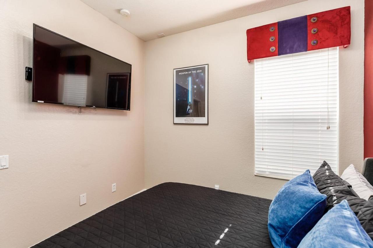 Windsor Galaxy 5 Bed/5 Bath Pool Near Villa *