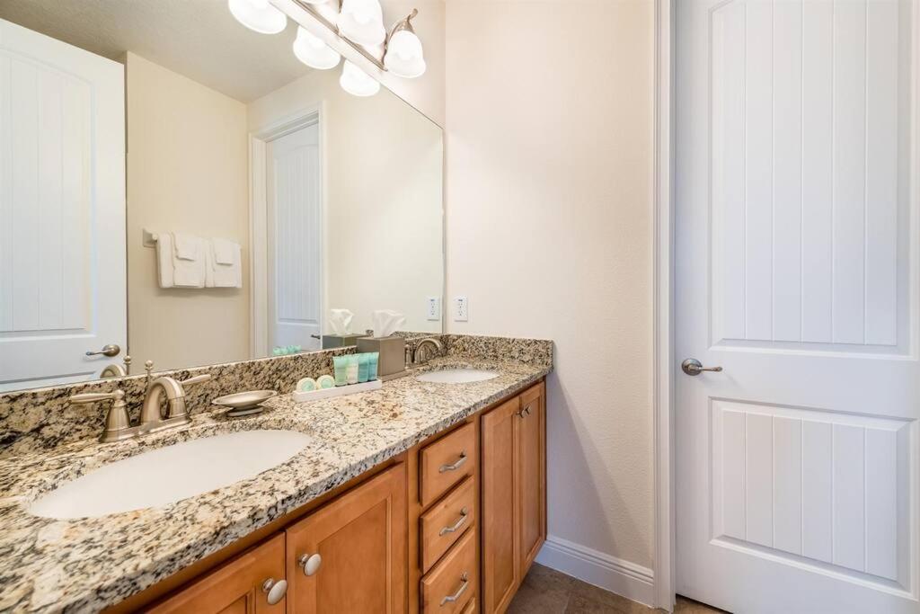 Holiday home 350-360 Large Family By Orlando