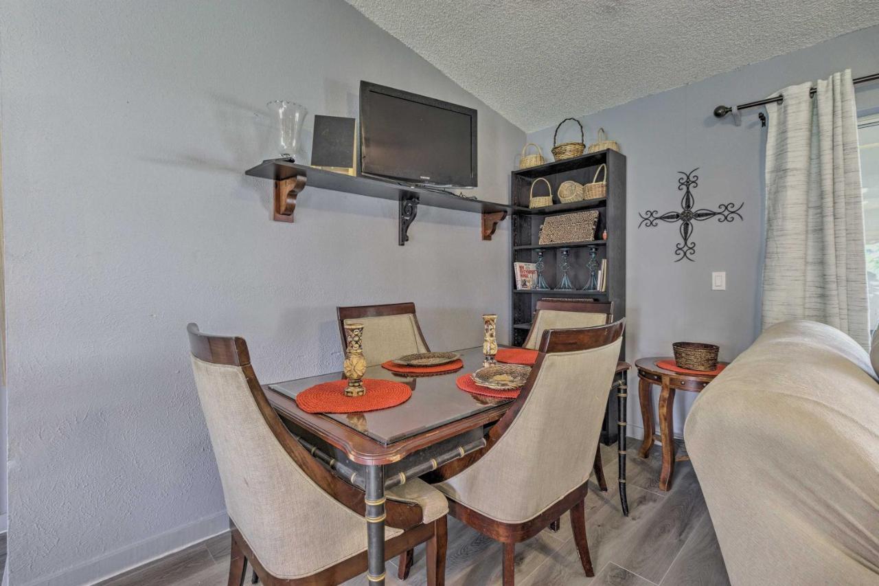Lovely Retreat About 9 Mi To Universal! Holiday home Orlando
