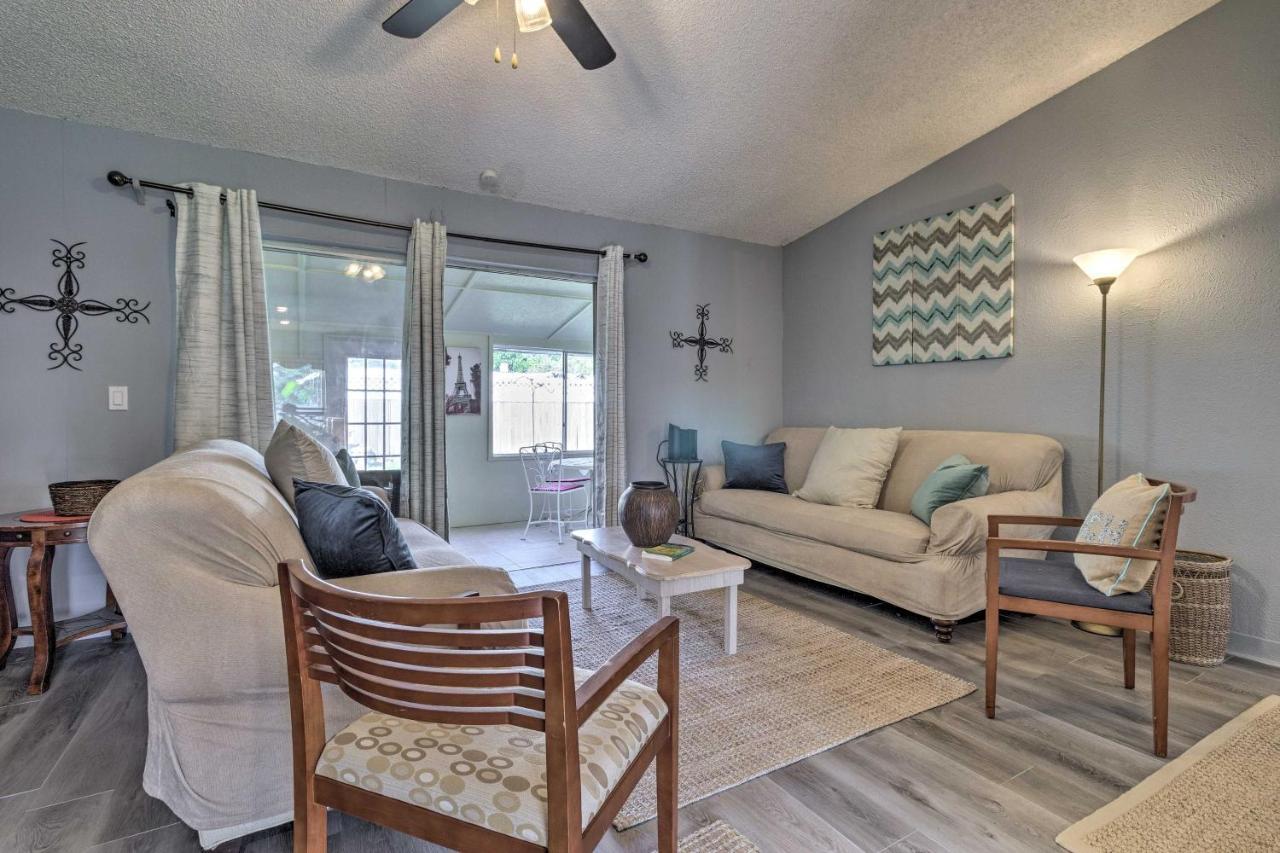 Lovely Retreat About 9 Mi To Universal! Holiday home Orlando