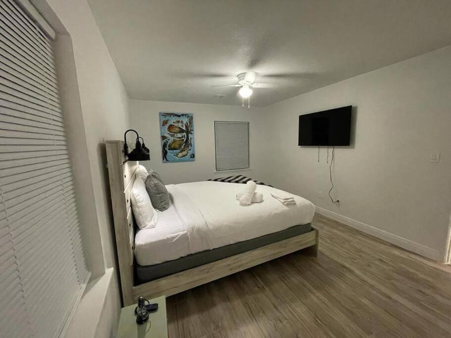 Holiday home 7326 View Bungallow-5 Minutes Universal Orlando