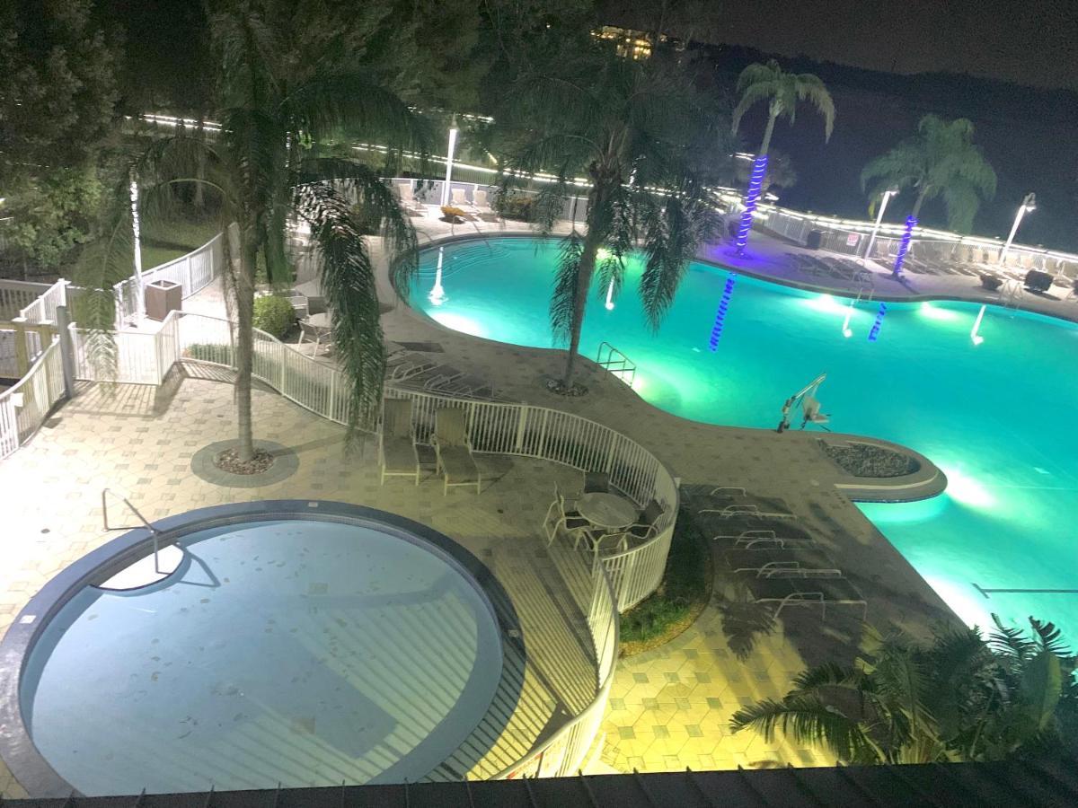 Apartment Blue Heron Retreat: Proximity & Dining Convenience *