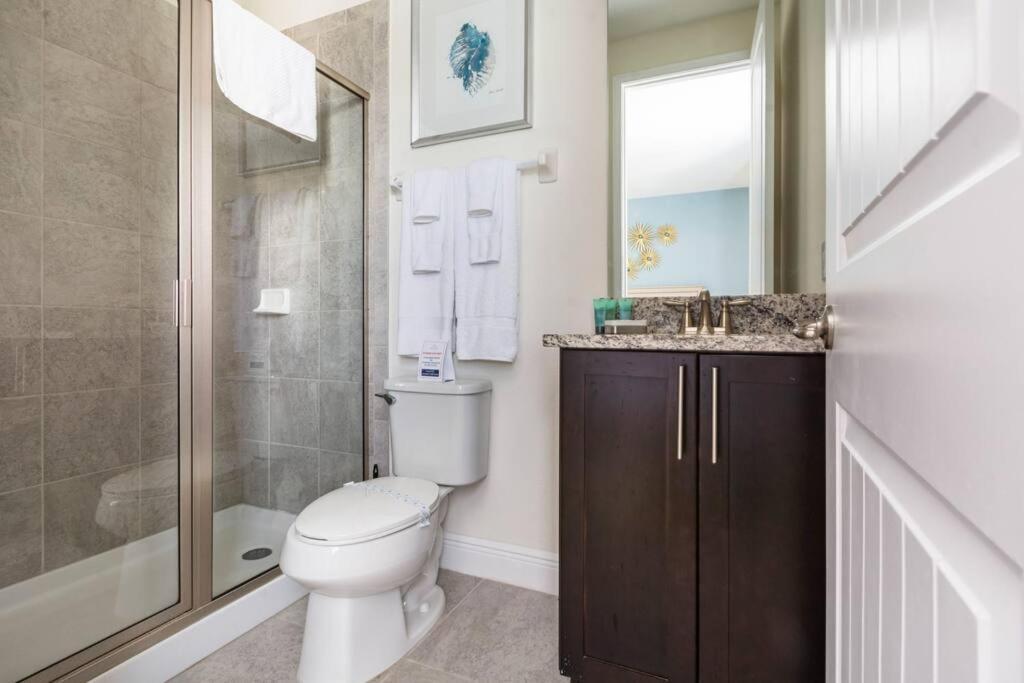 Luxurious Encore 10 Min Inc/waterpark Orlando