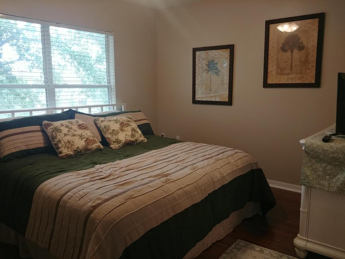 Kissimmee Townhome 3 Miles To Disney! Holiday home *