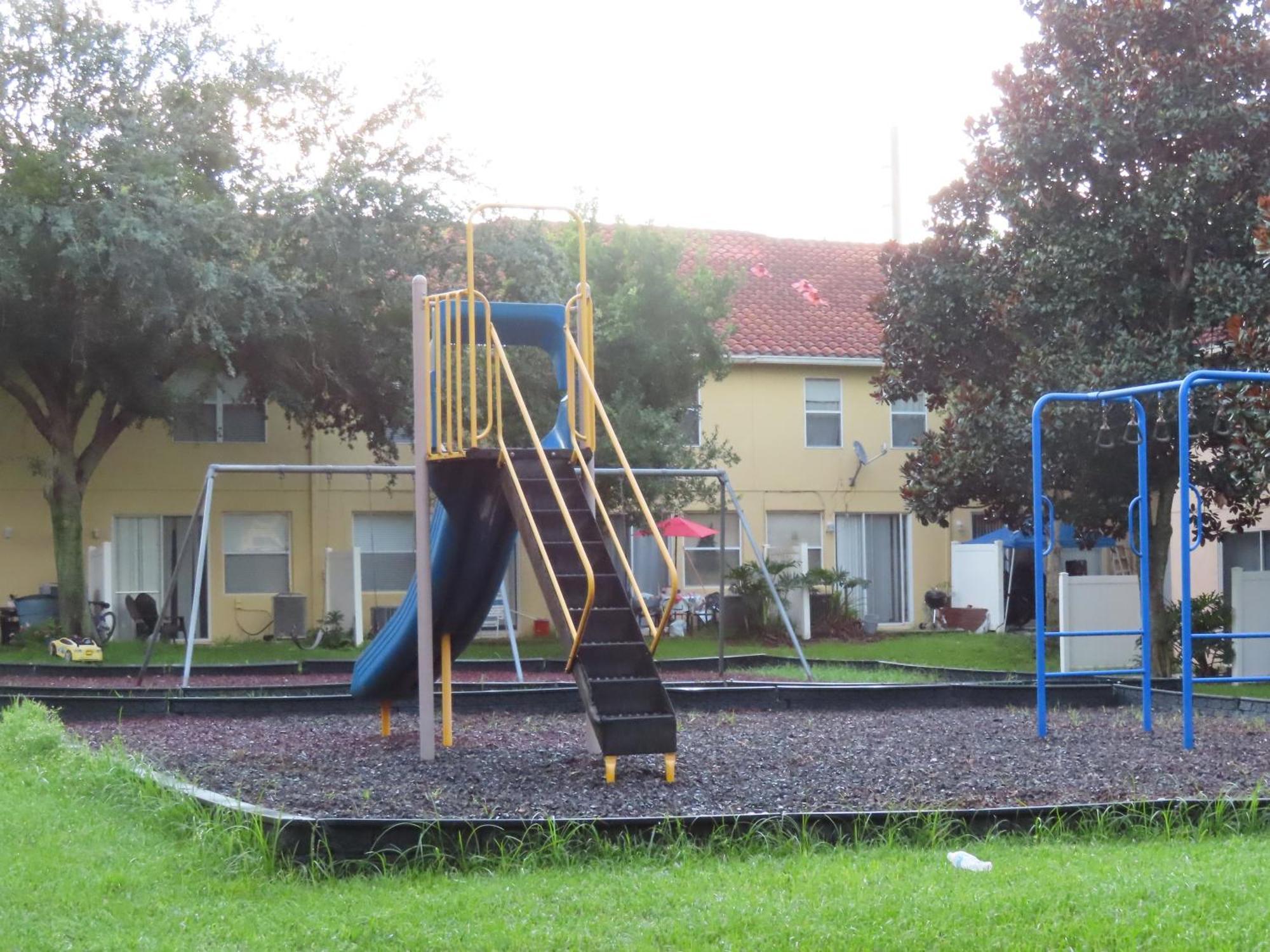 Holiday home Kissimmee Townhome 3 Miles To Disney! Orlando