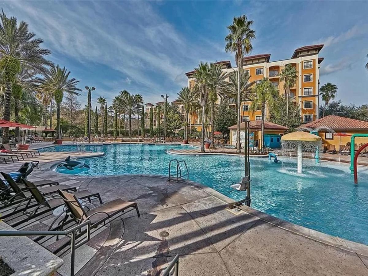 Apartment Designer 3br/2ba Corner - & Universal