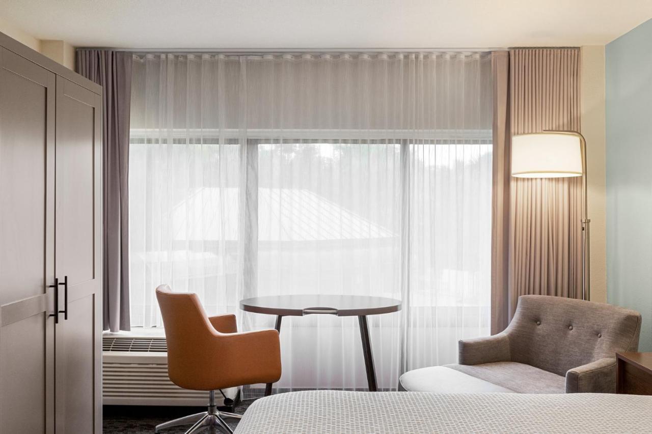 Hotel International Airport By Ihg