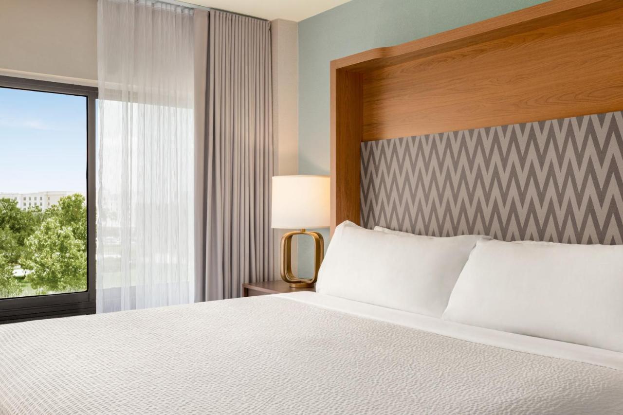 Hotel International Airport By Ihg Orlando