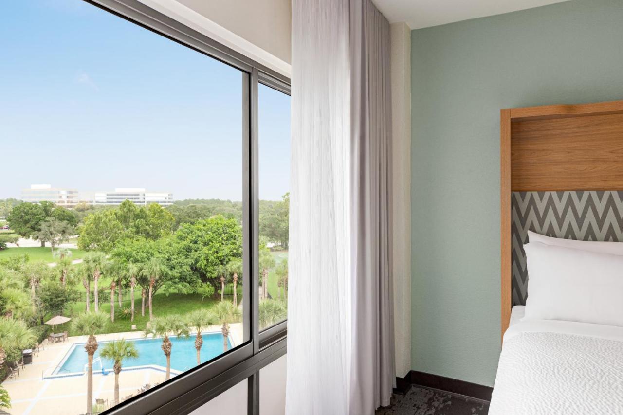 International Airport By Ihg Hotel 3*