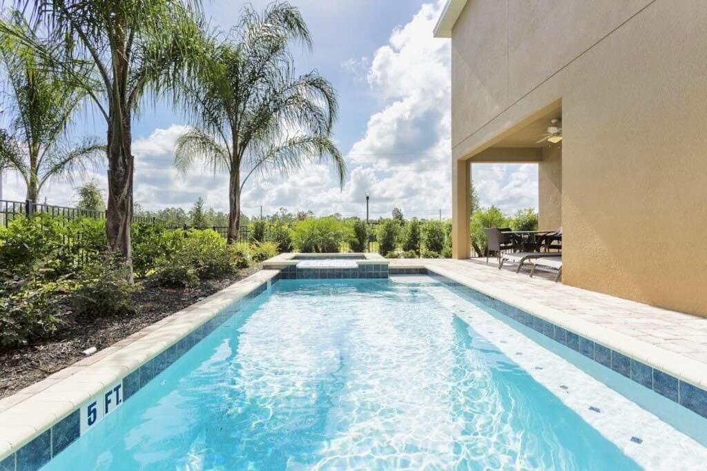 Holiday home 7601 Villa- Private Pool -spa- Game Room- Luxury Themed *