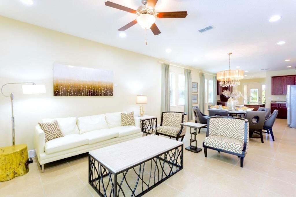 Holiday home 7601 Villa- Private Pool -spa- Game Room- Luxury Themed *