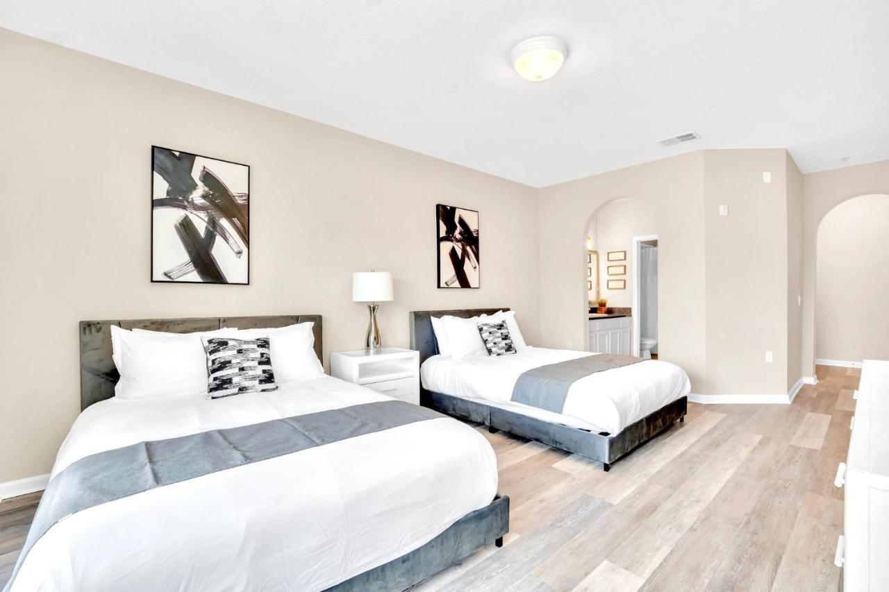 2br - W Hot Tub & Pool - Near