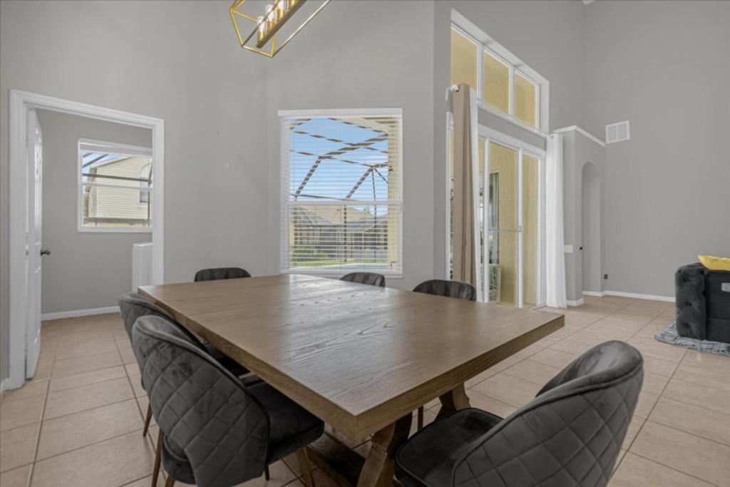 Holiday home 5 Bedrooms - 3,5 Bathrooms - Windsor Palms 8017 Kp *