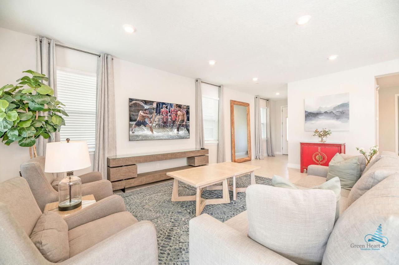 Newly Built Luxury 5bd W Private Pool &