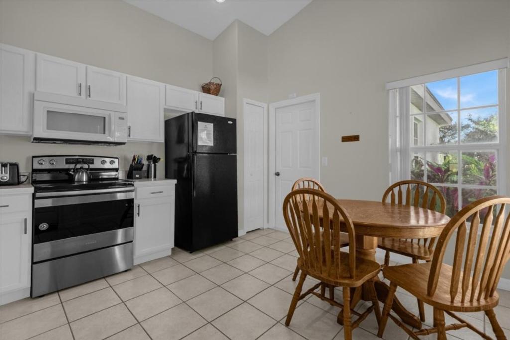 Holiday home 3 Bedrooms - 2 Bathrooms - Indian Creek 2559 Bc *