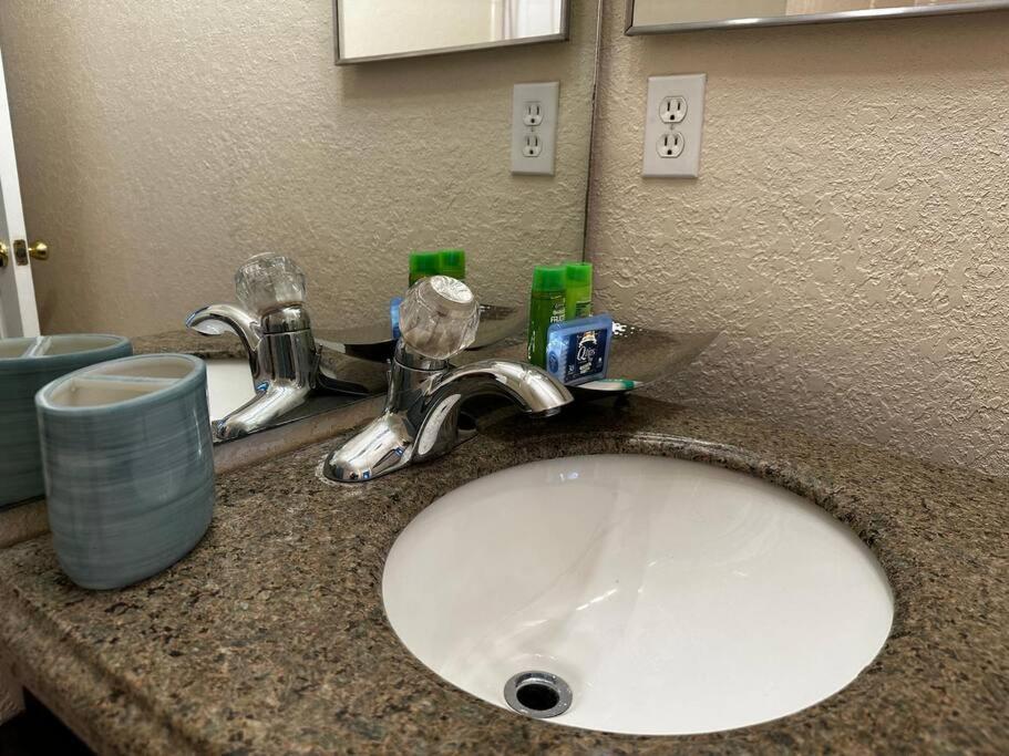Regal Oaks Mins To Disney Holiday home Orlando