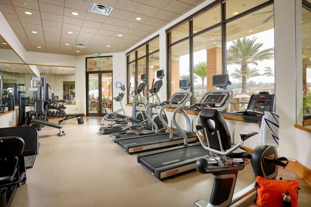 Regal Oaks Mins To Disney Holiday home Orlando