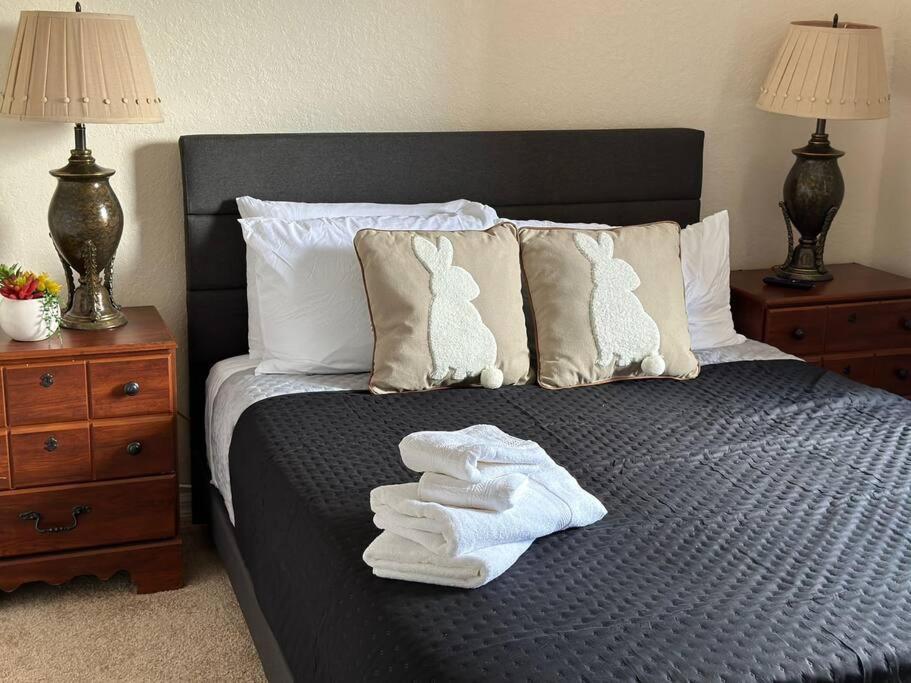 Regal Oaks Mins To Disney Holiday home Orlando