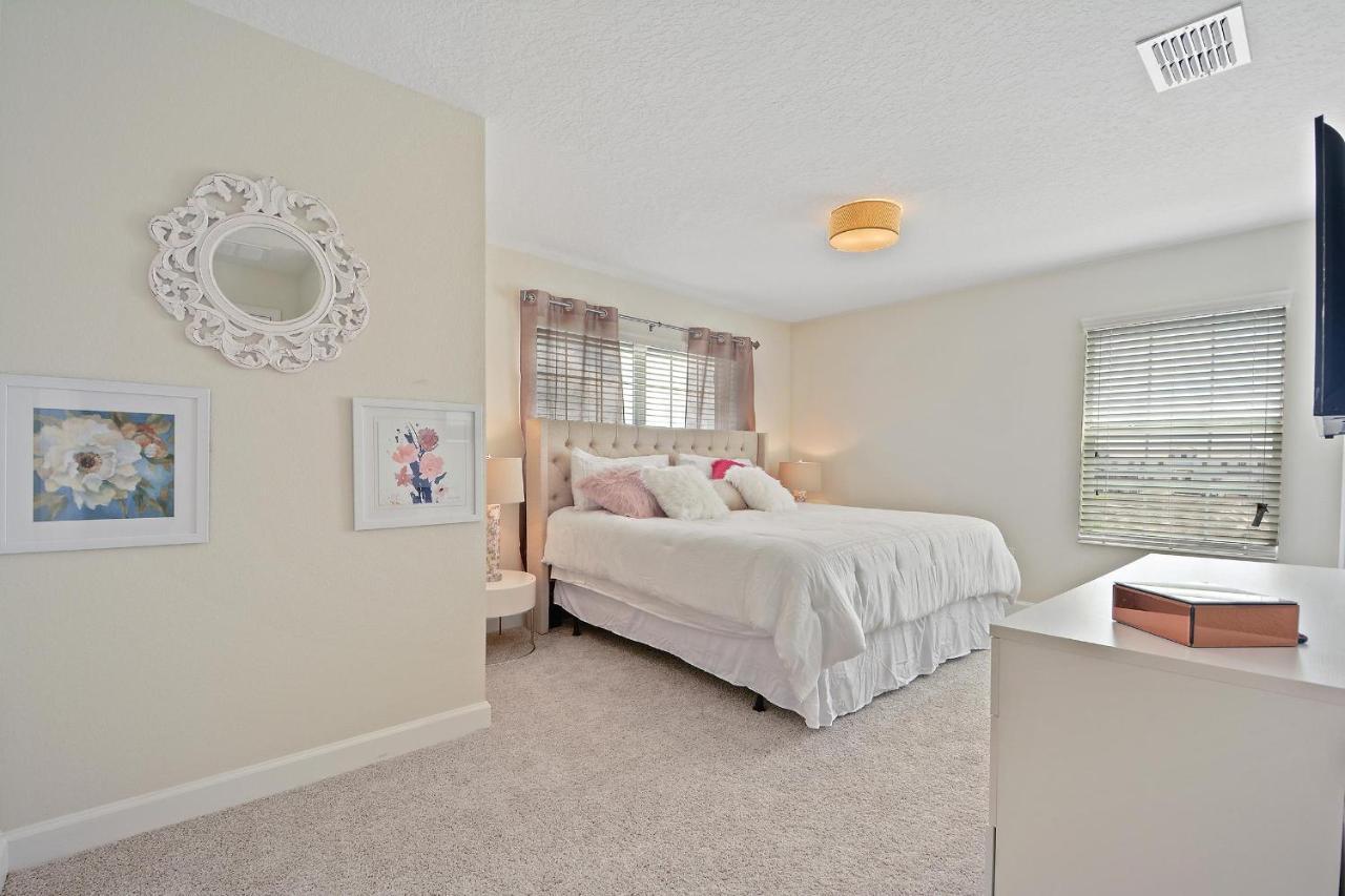 Holiday home Storey Amenities Include And Private Pool Orlando