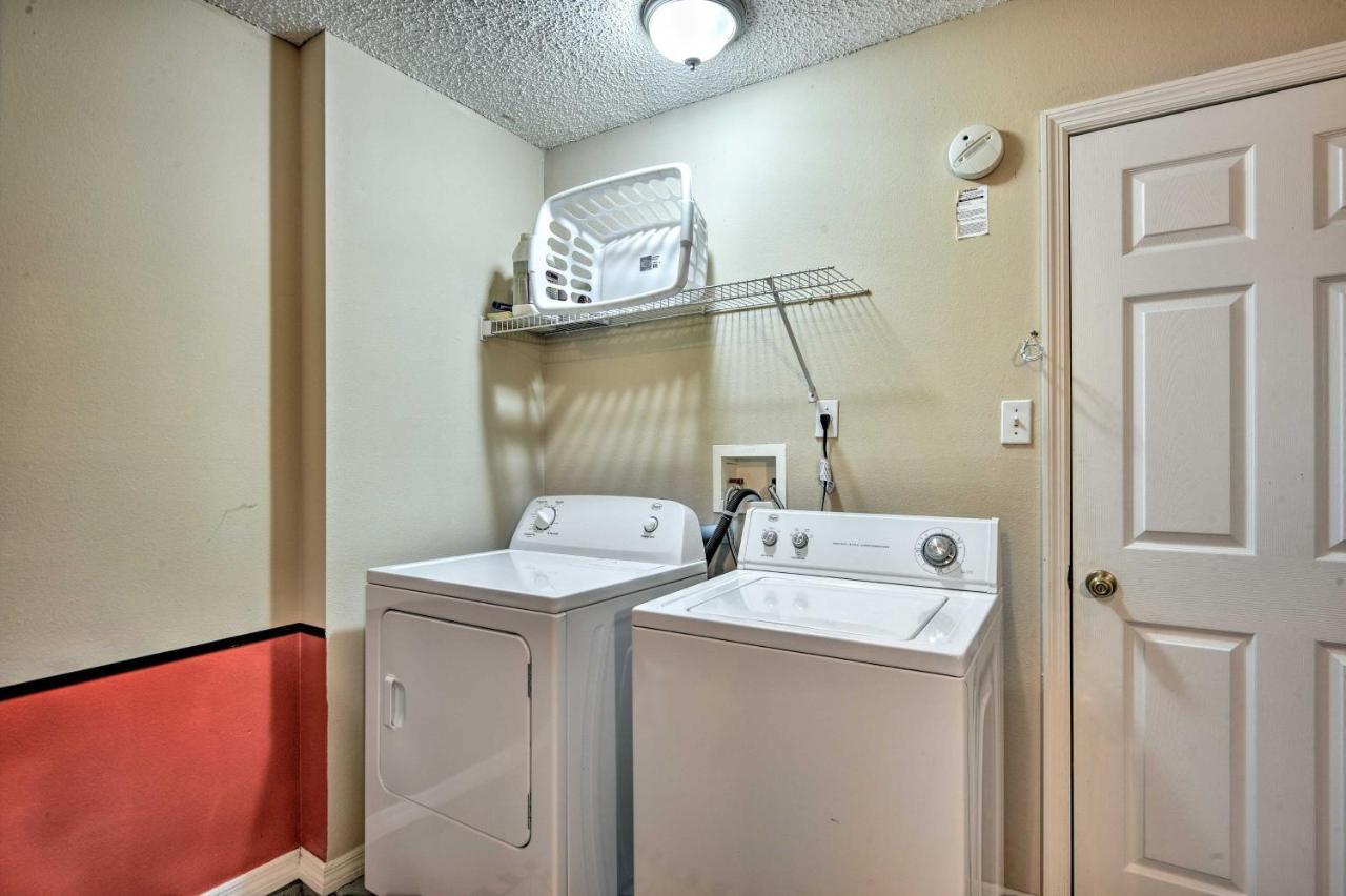 Holiday home Clermont With Pool And Game Room, 10 Mi To Parks! Orlando
