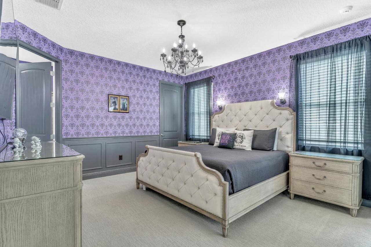 Stunning 11 Bedroom Themed House With Huge Pool Near Disney * Orlando