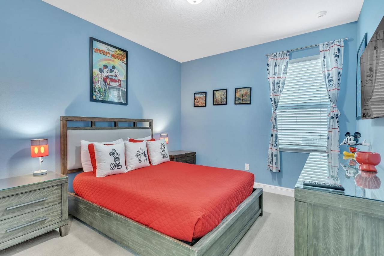 Stunning 11 Bedroom Themed House With Huge Pool Near Disney Orlando