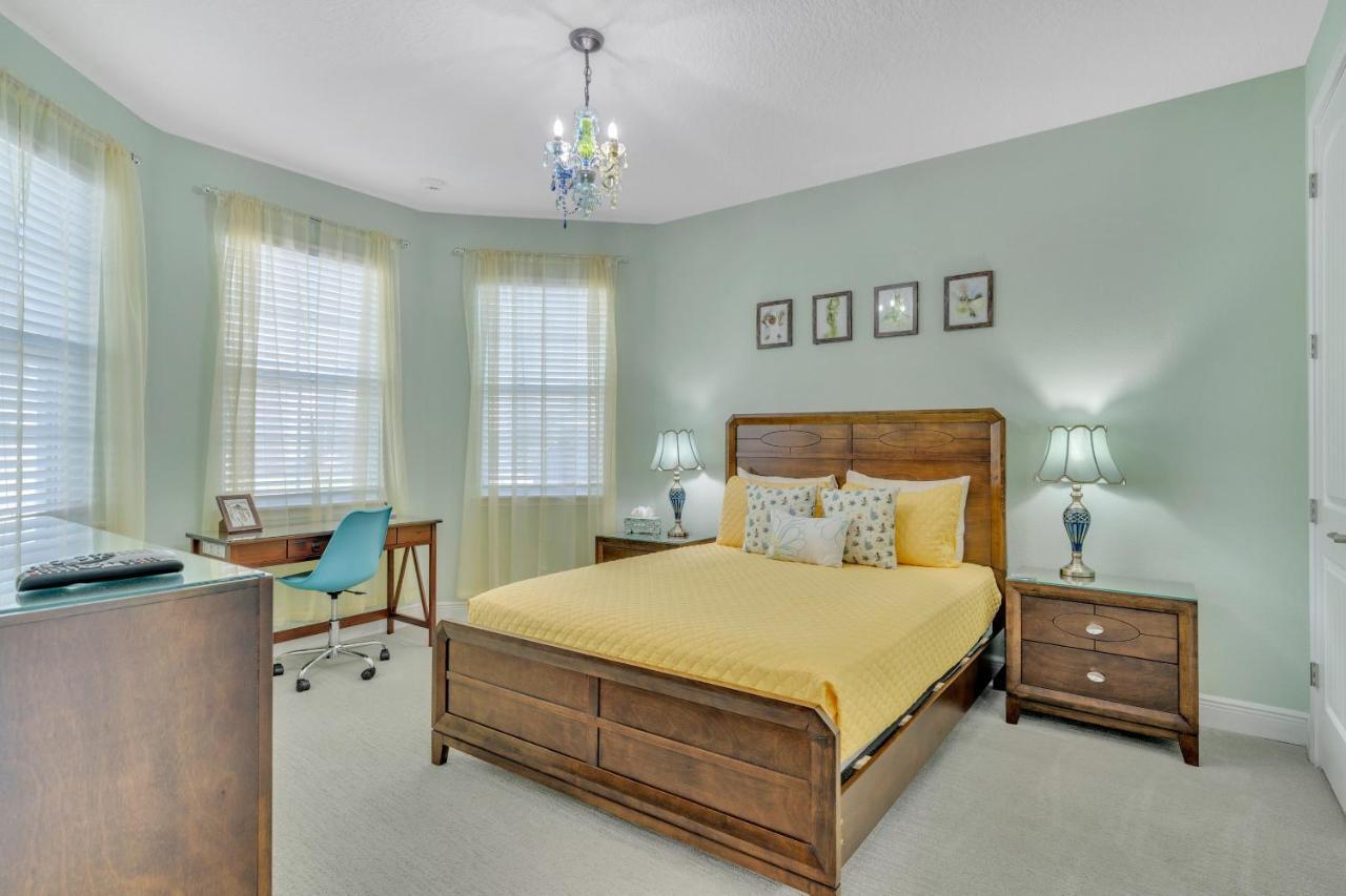 Stunning 11 Bedroom Themed House With Huge Pool Near Disney