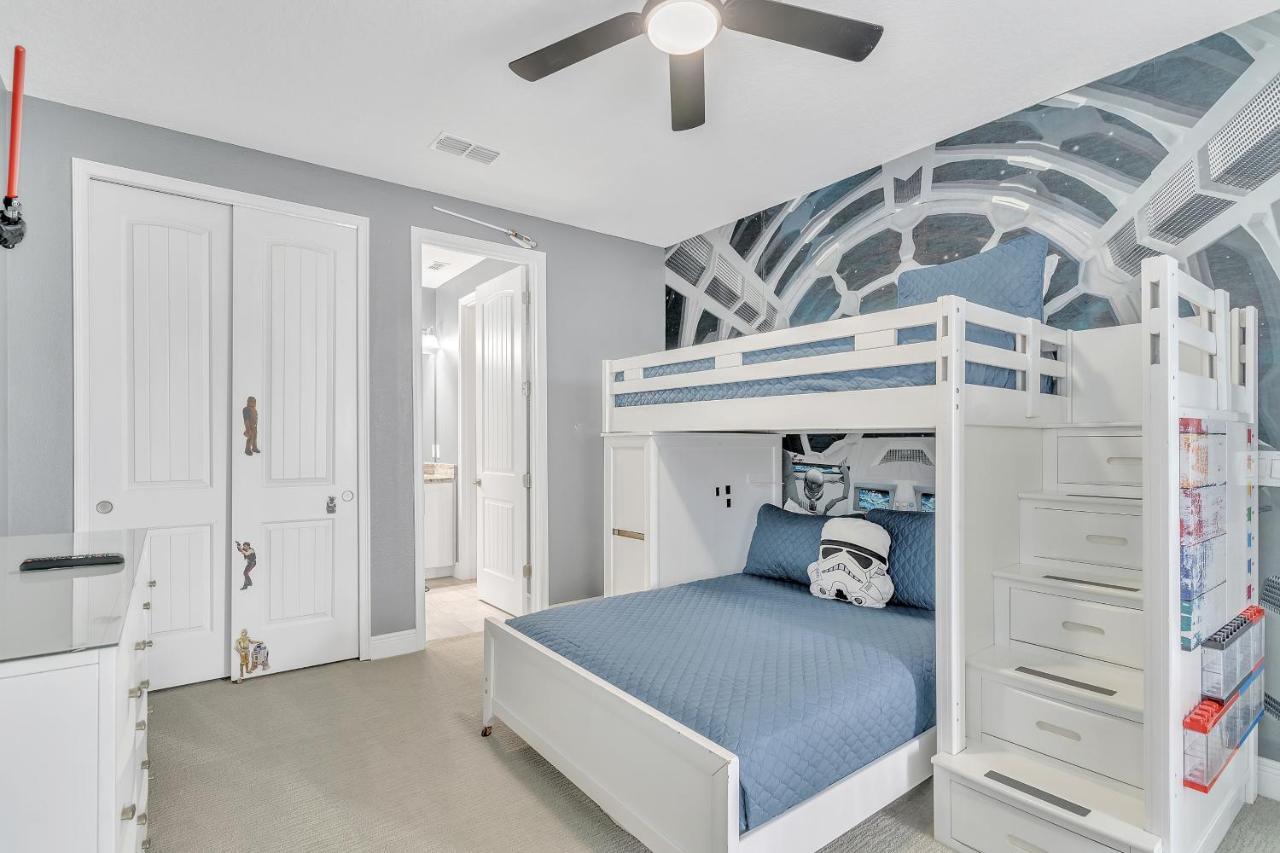 Holiday home Stunning 11 Bedroom Themed House With Huge Pool Near Disney Orlando